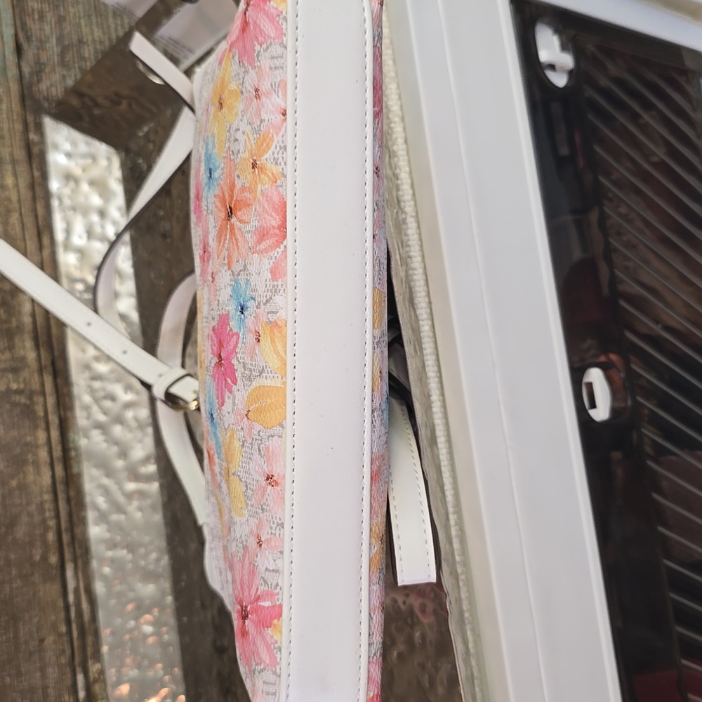 Nanette Lepore Pink Floral Crossbody Bag - Picture 3 of 12